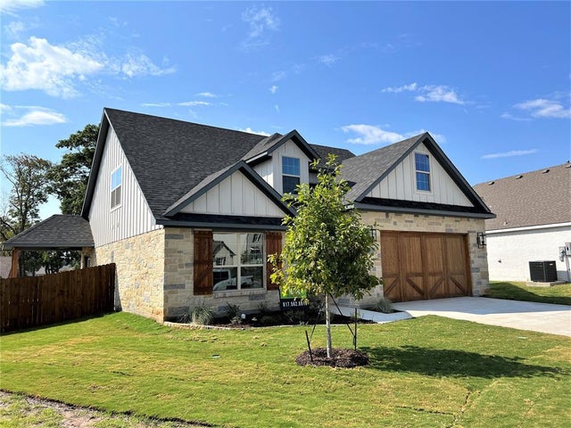 1028 Gannon Valley Trail, Weatherford