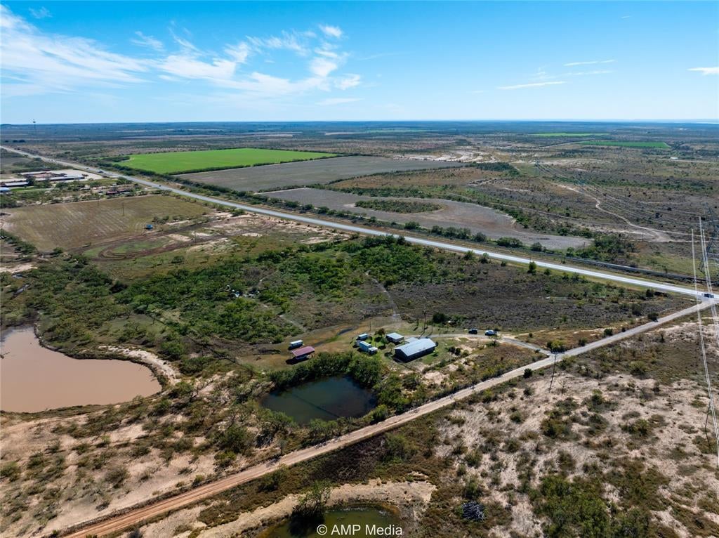 151 County Road 412, Talpa