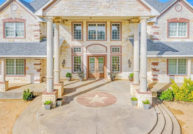 6220 Interstate Highway 30 E, Sulphur Springs