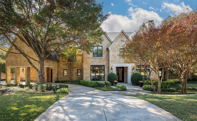 33 Glen Abbey Drive, Dallas