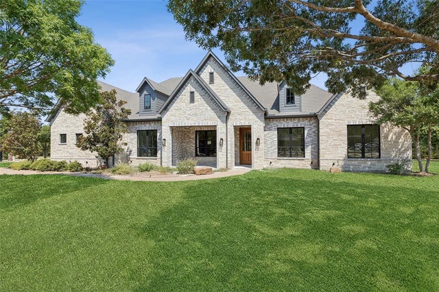 871 Beechwood Lane, Fairview