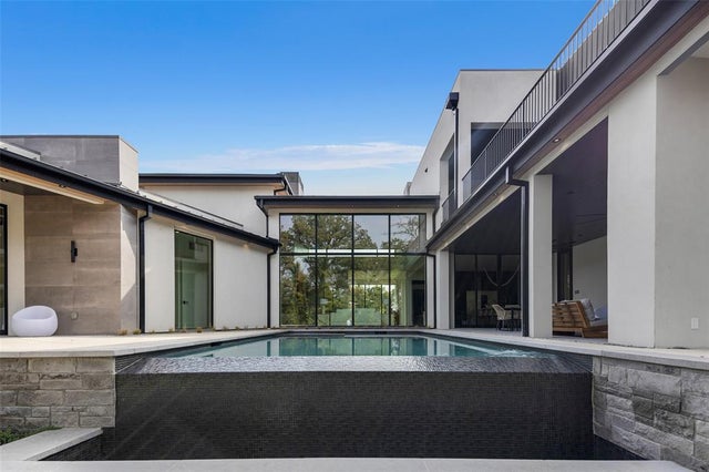 1518 Winsbury Way, Westlake