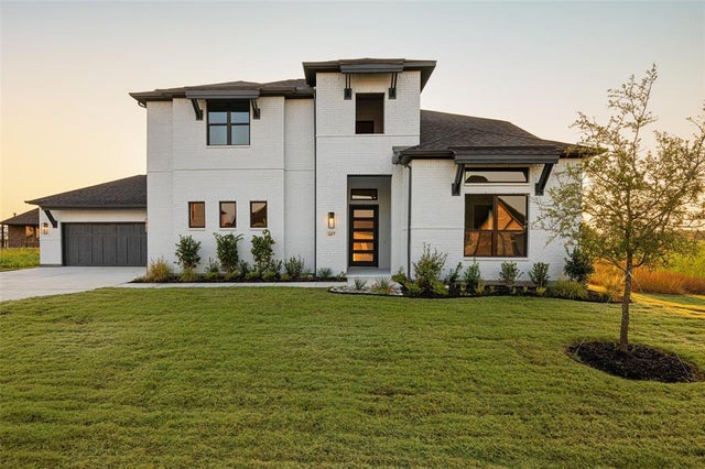 407 Double Eagle Court, Heath