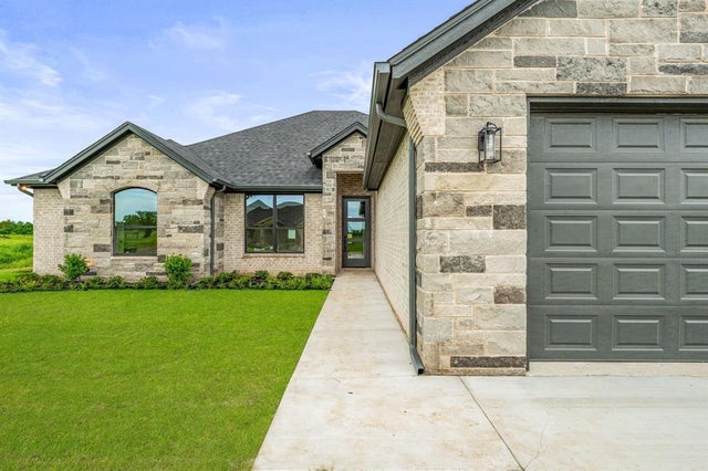 117 Eagle Court, Glen Rose