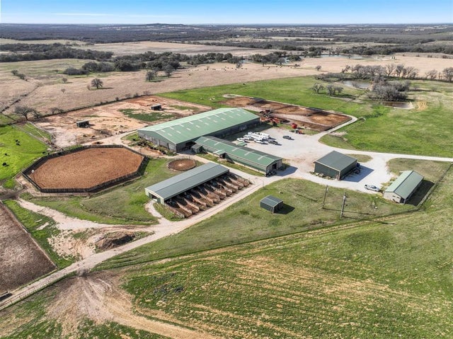 17939 N Fm 1189, Lipan