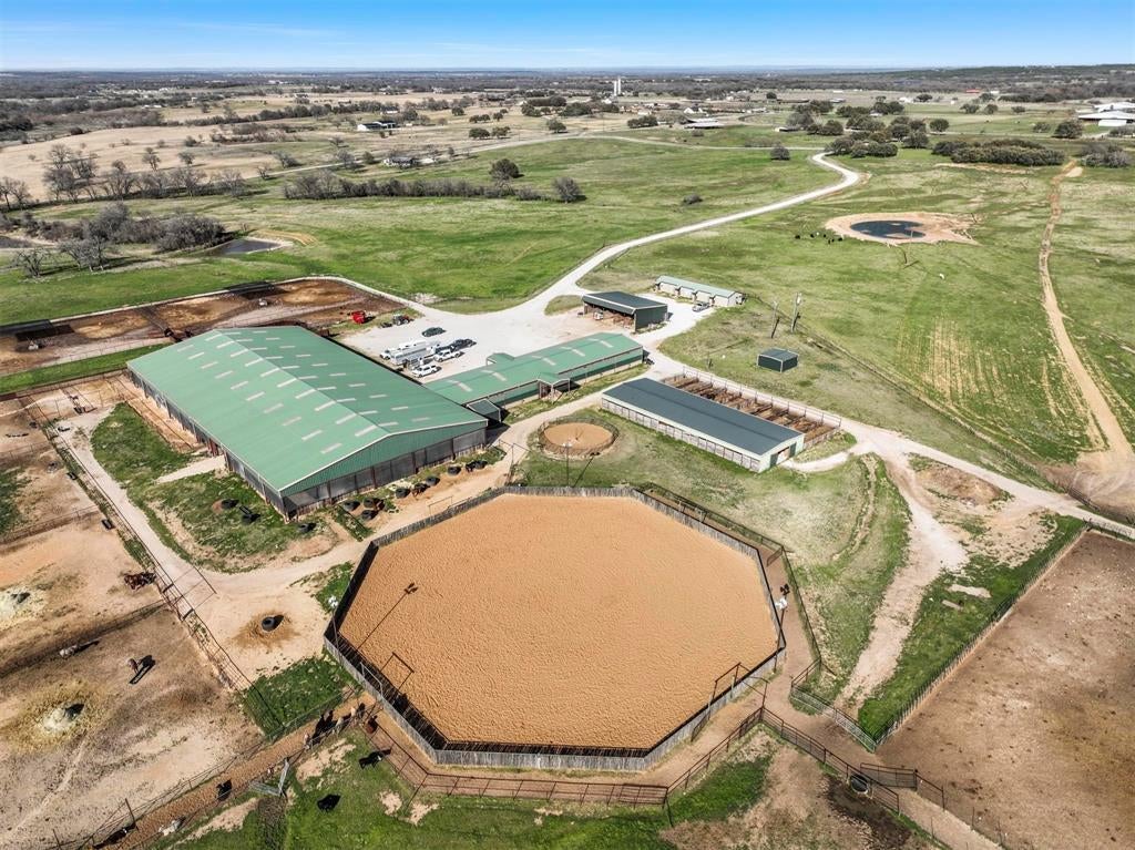 17939 N Fm 1189, Lipan