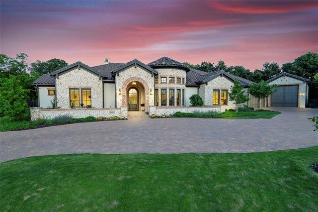 2401 Lower Brook Court, Southlake