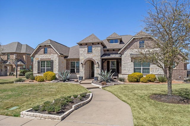 1904 Kings Pass, Heath