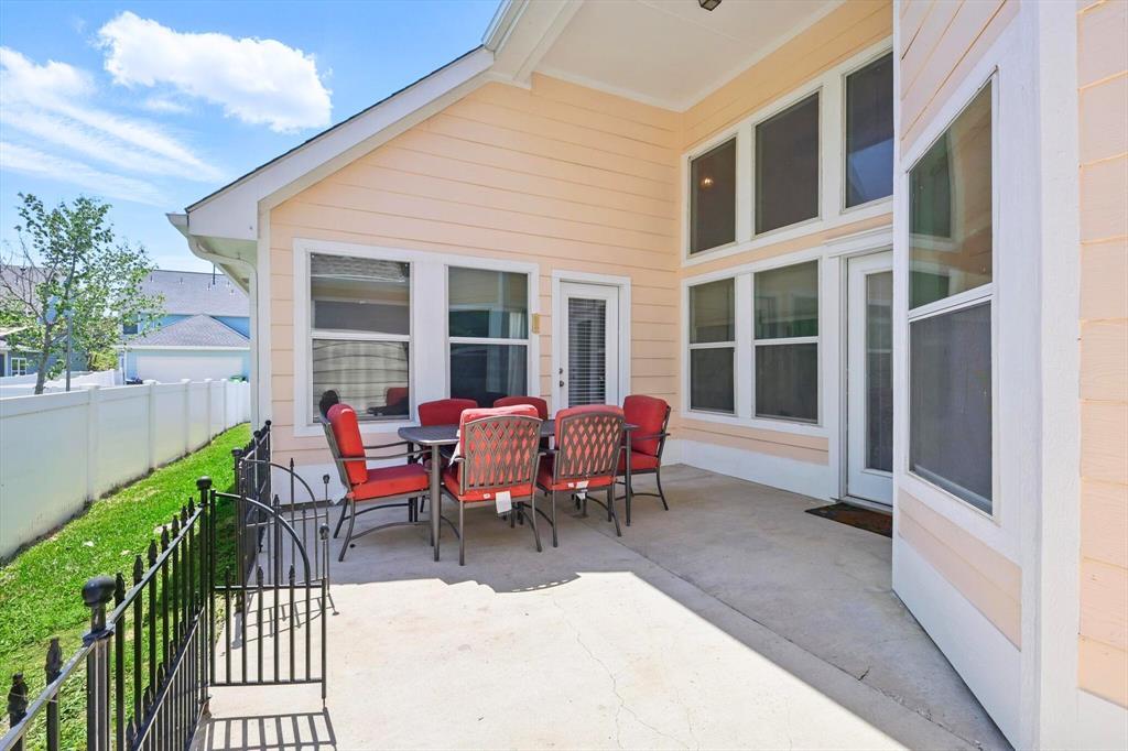 1236 Spanish Moss Drive, Savannah