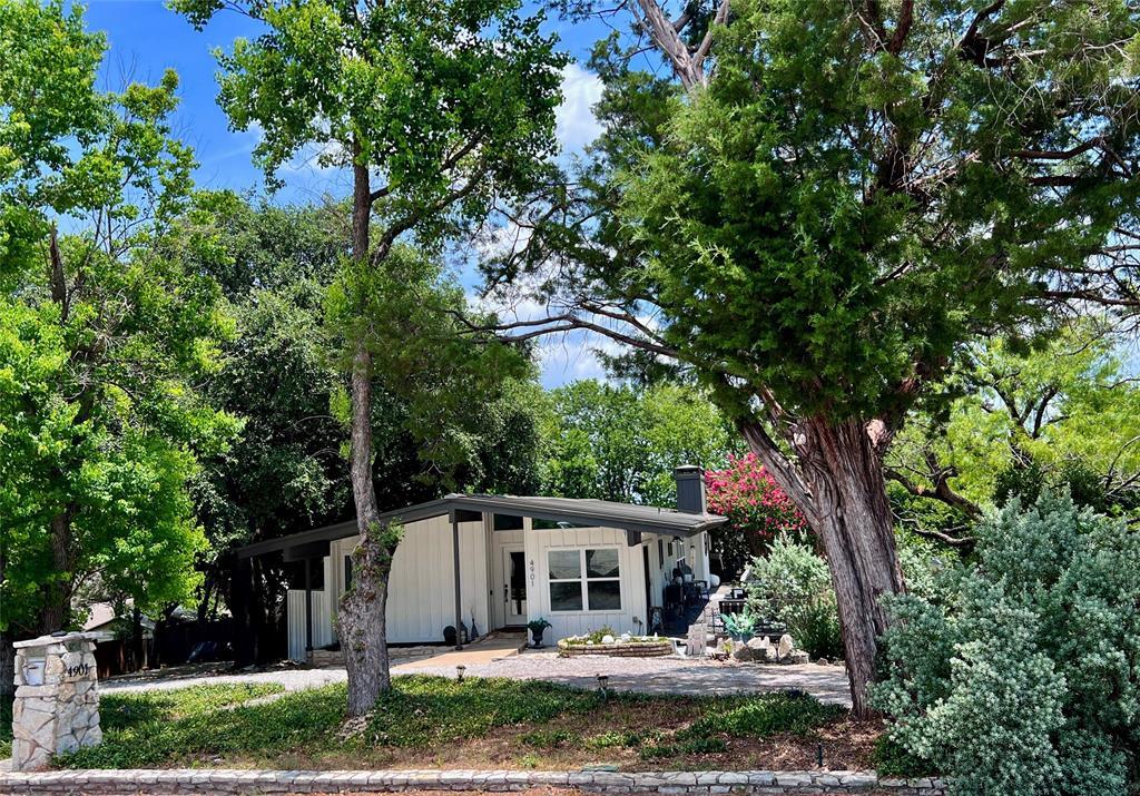 4901 Fairway Court, De Cordova