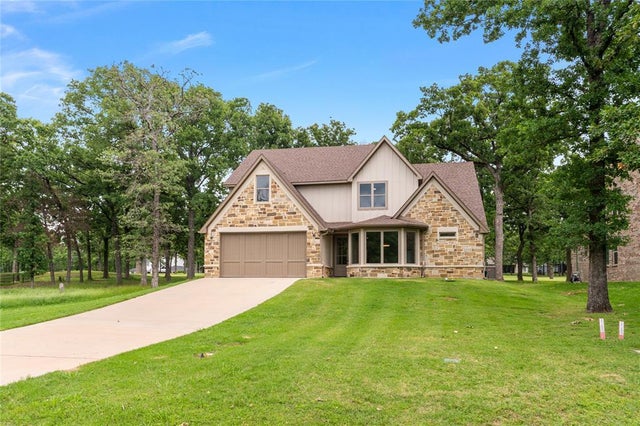 375 St. Andrews Drive, Mabank