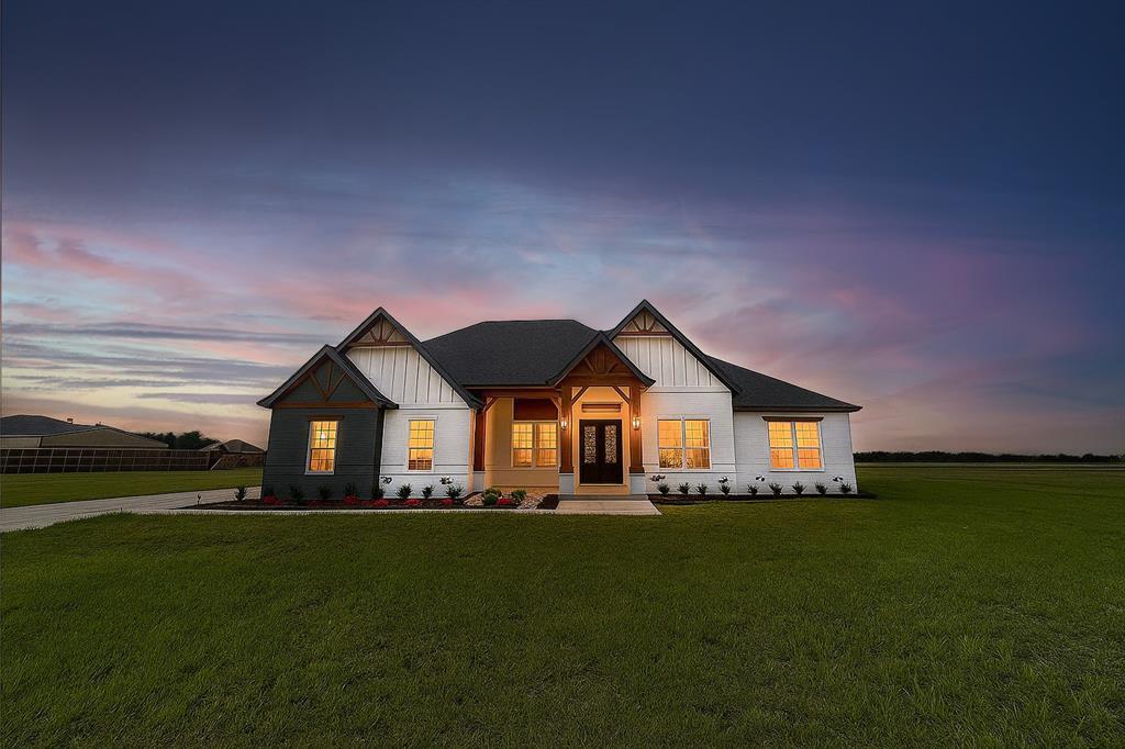 1744 Butcher Road, Waxahachie