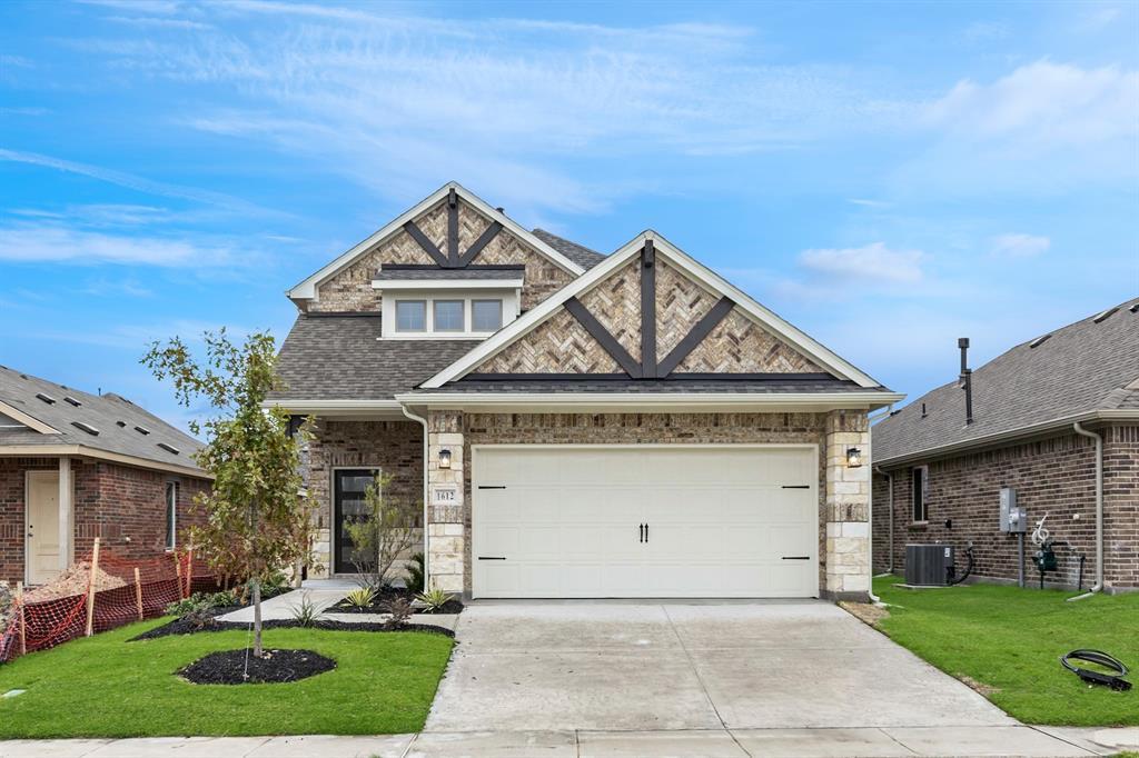 1612 Grassy Pond Road, Forney