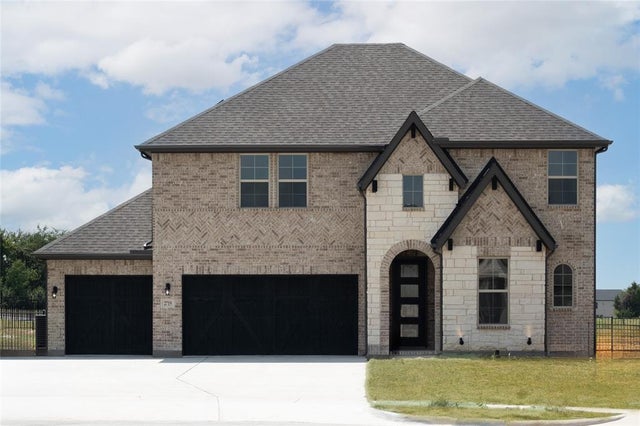 2719 Triumph Court, Heath