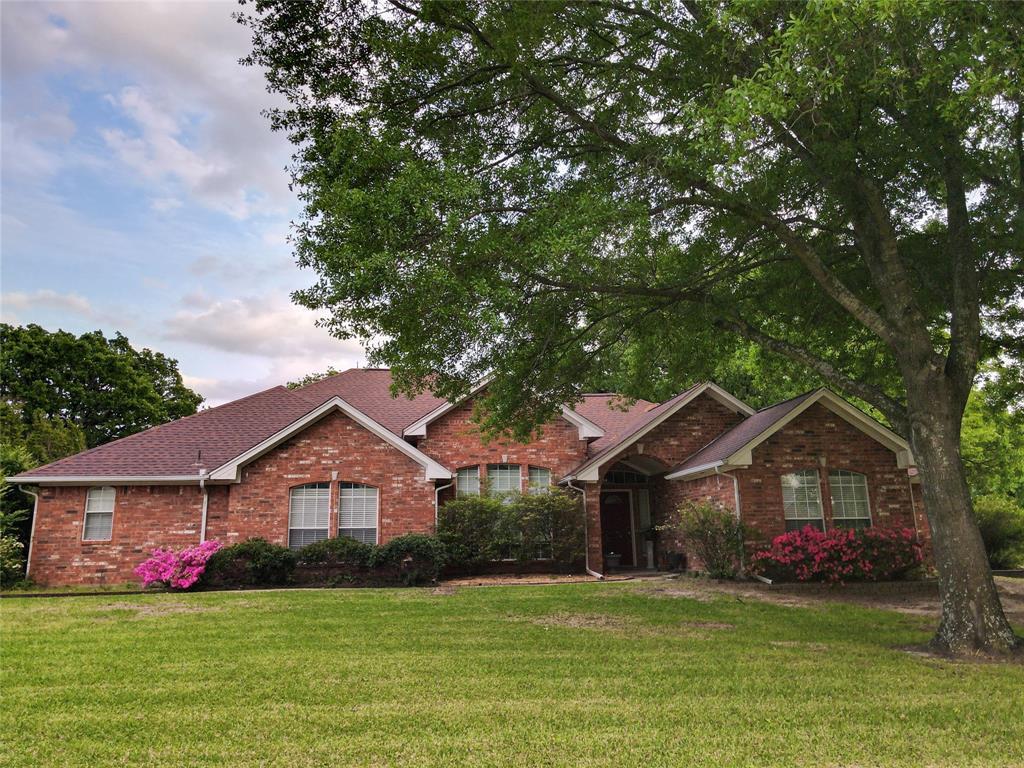 1025 Oak Hollow Lane, Combine