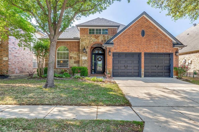 1301 Meadows Avenue, Lantana