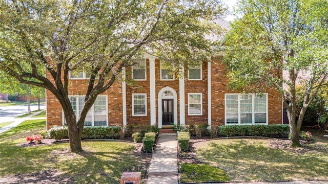 2204 Yaupon Drive, Irving