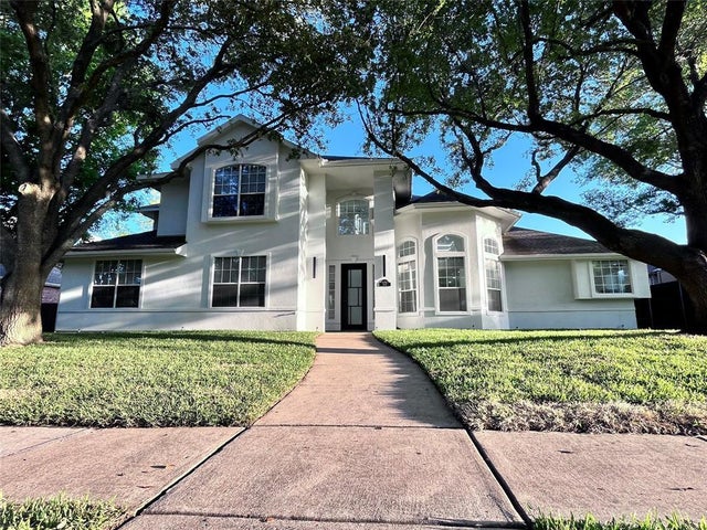 4212 Dottie Drive, Plano