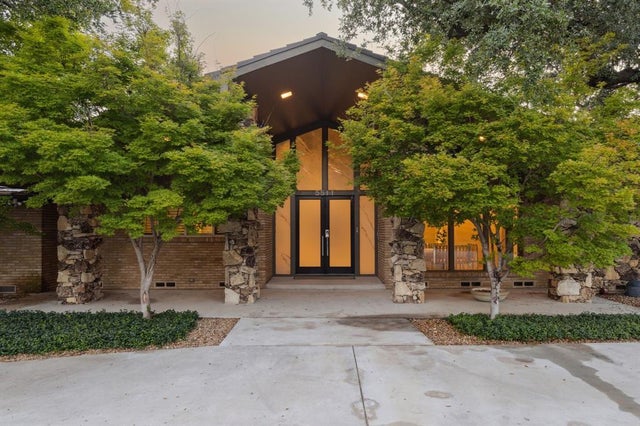 5511 Royal Lane, Dallas