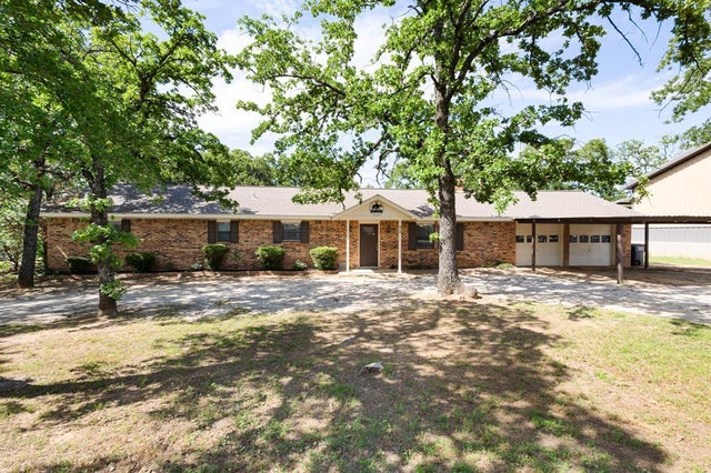 818 Country Club Road, Bowie