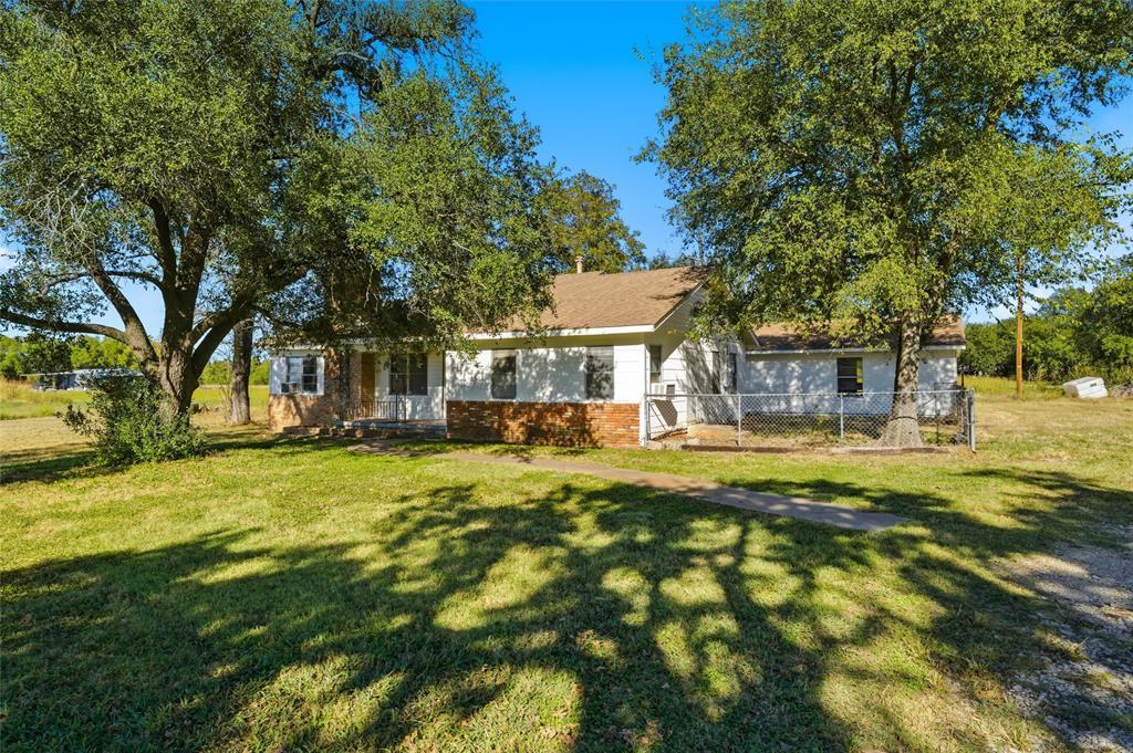 1677 Hobbs Lane, Waco