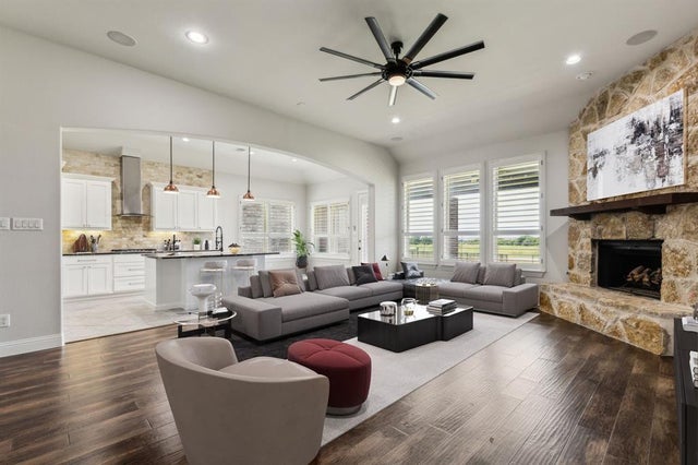 2438 Berry Court, Heath