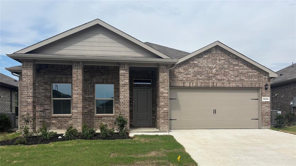 9644 Brickridge Lane, Fort Worth