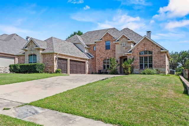 804 Bentwater Parkway, Grand Prairie