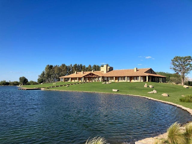 1234 Mendoza, Mendoza