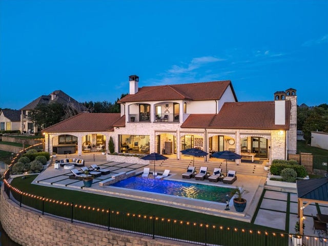 12633 Lakeview Court, Fort Worth