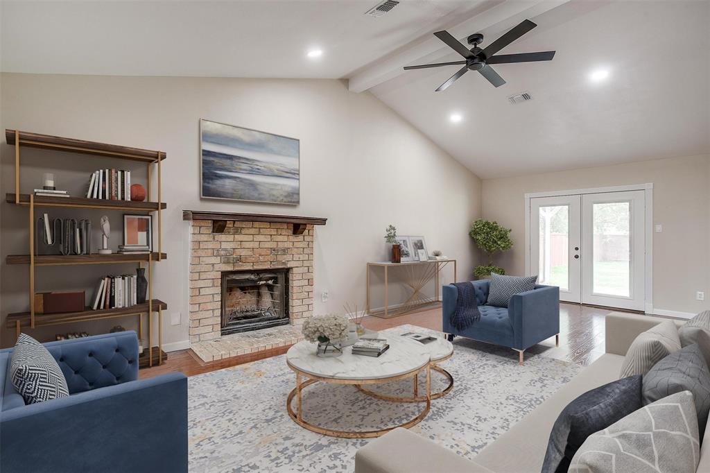 7013 Buttonwood Drive, Fort Worth
