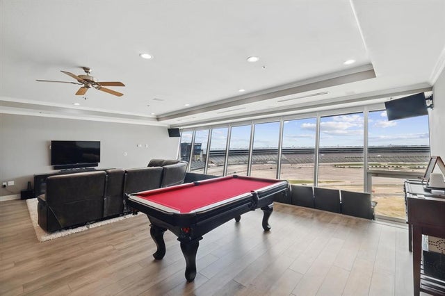 3575 Lone Star Circle 909, Fort Worth