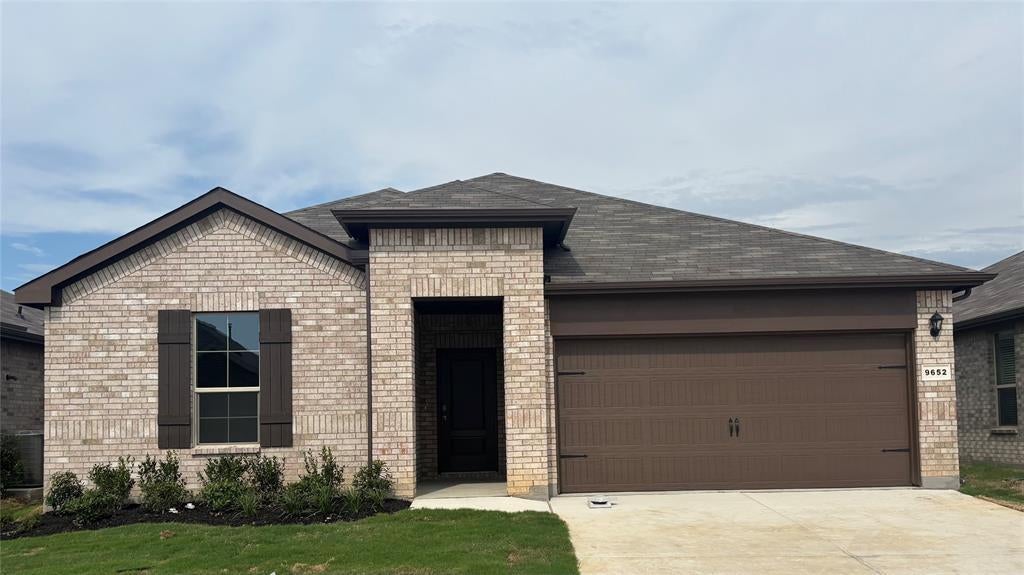 9652 Brickridge Lane, Fort Worth