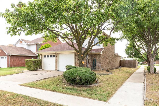 6900 Tudor Drive, Plano