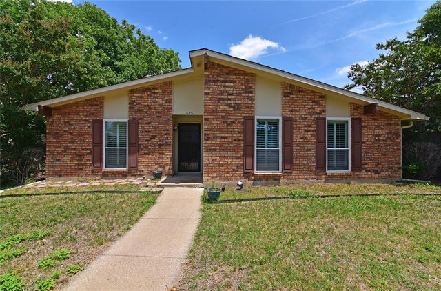 1805 Spanish Trail, Plano