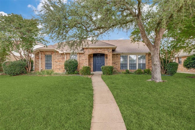 6704 Wesson Drive, Plano