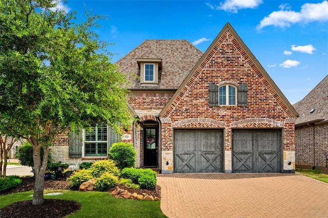 2836 Montreaux, The Colony