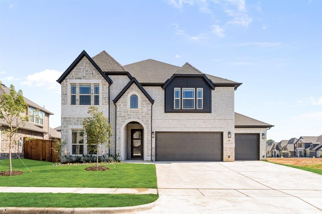 14 Magpie Street, Joshua