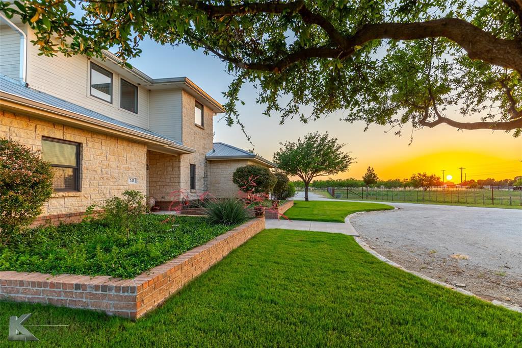 241 County Road 336, Tuscola