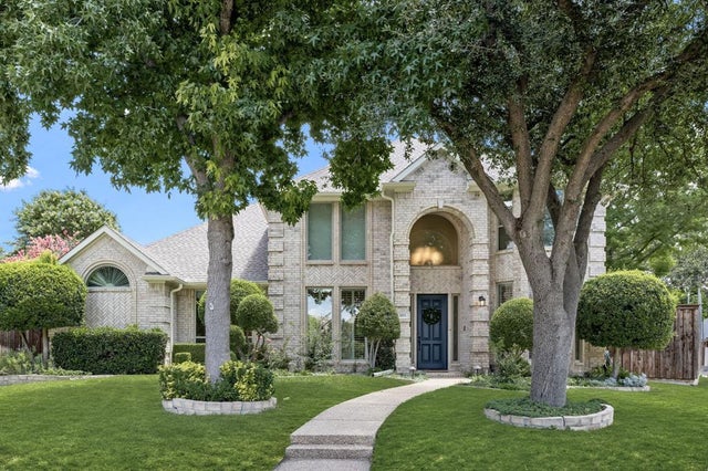 5001 Hudson Drive, Plano