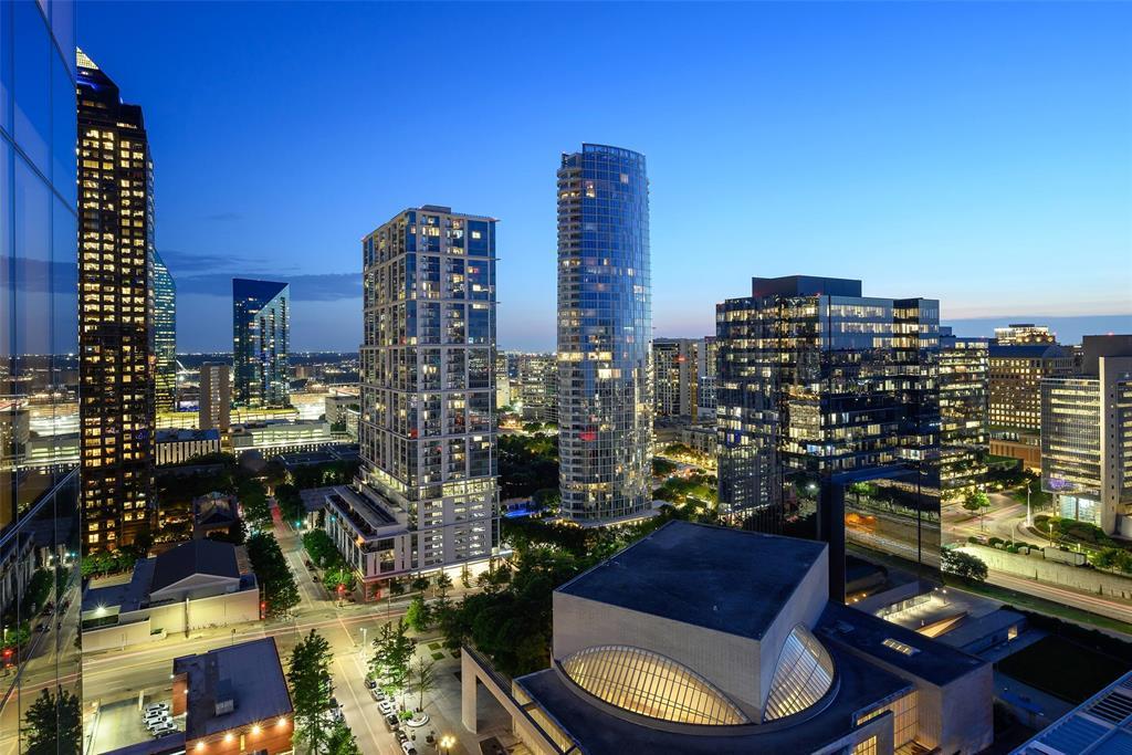 1747 Leonard Street 1901, Dallas