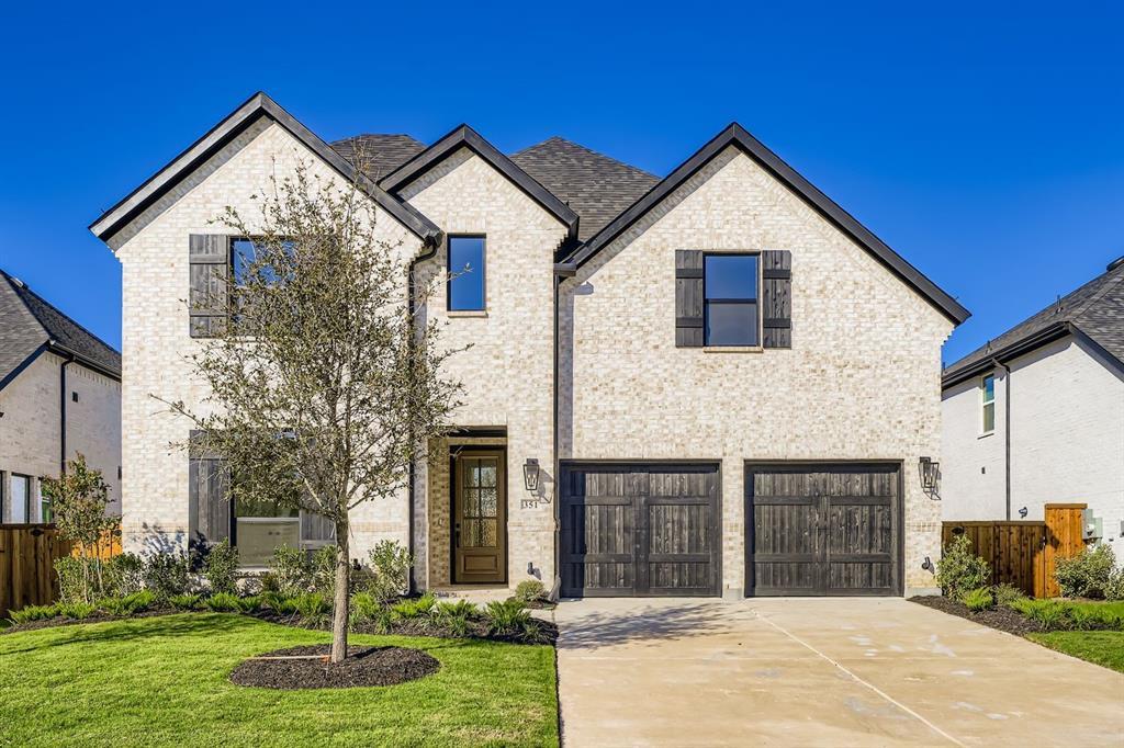 351 Honey Locust Drive, Prosper