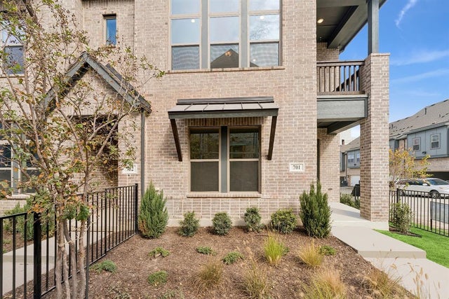 4839 Fuller Court 701, Irving