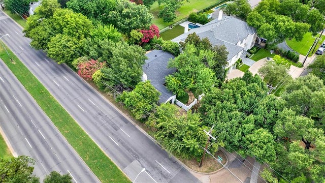 5305 Nakoma Drive, Dallas