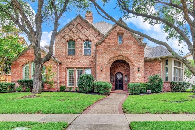 5045 Silver Lake Drive, Plano