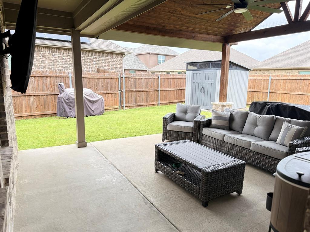 133 Old Spanish Trail, Waxahachie