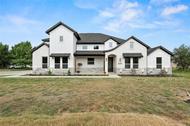 22103 Greenbriar Drive, Whitney