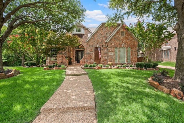1401 Roxboro Lane, McKinney
