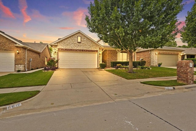 6616 Purbeck Trail, Denton