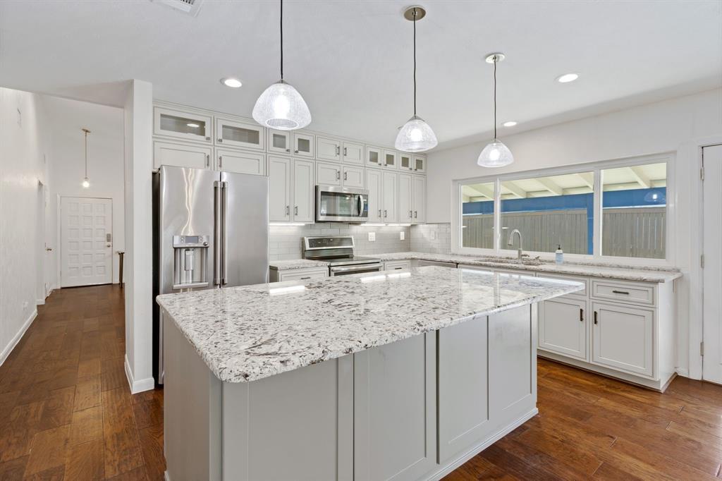 511 Woodhurst Drive, Coppell